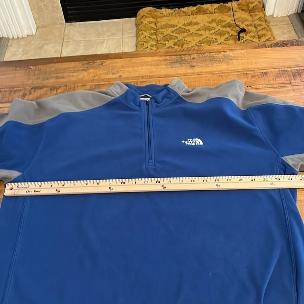 THE North Face pullover shirt